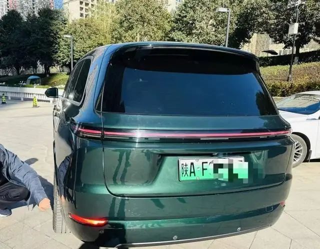 汽车行驶中突然停下?涉事车企紧急回应! 汽车行驶中突然停下?涉事车企紧急回应!