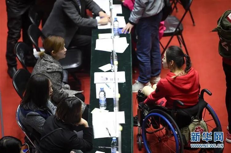 每月600元“租用”残疾人证,一些企业为逃避税费出“歪招” 每月600元“租用”残疾人证,一些企业为逃避税费出“歪招”