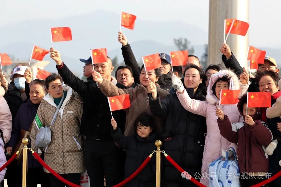 出征！第47批护航编队解缆起航奔赴亚丁湾