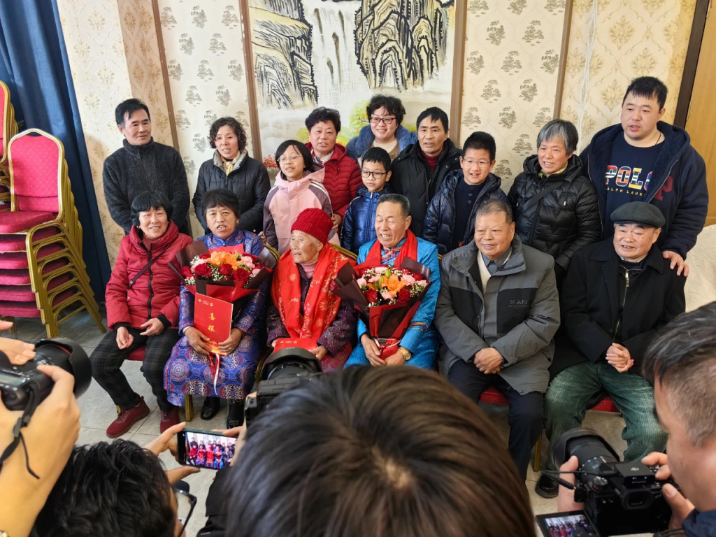 阔别66年终相见！这位“国家的孩子”从内蒙古回上海认亲