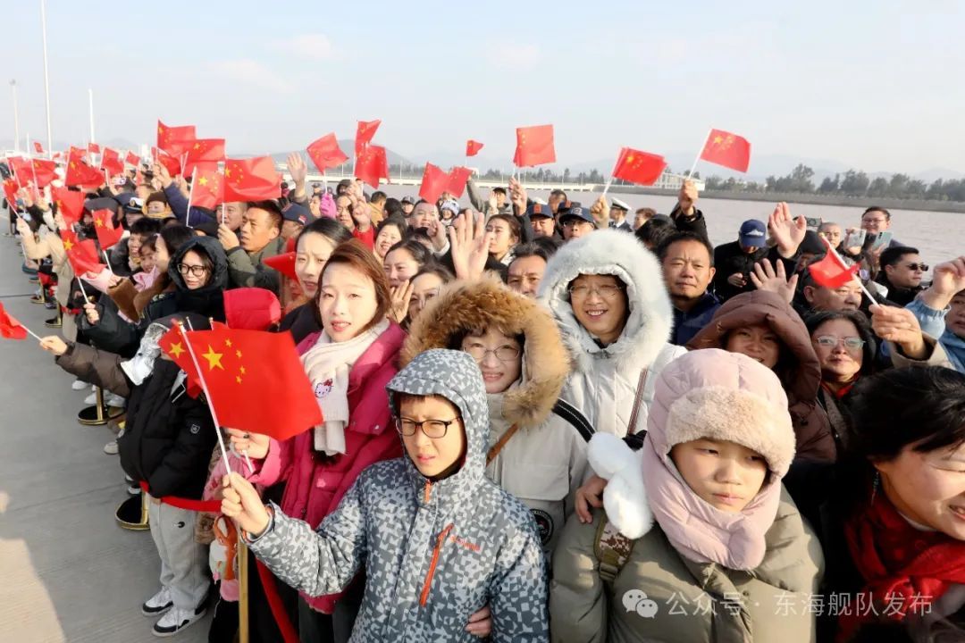 出征！第47批护航编队解缆起航奔赴亚丁湾
