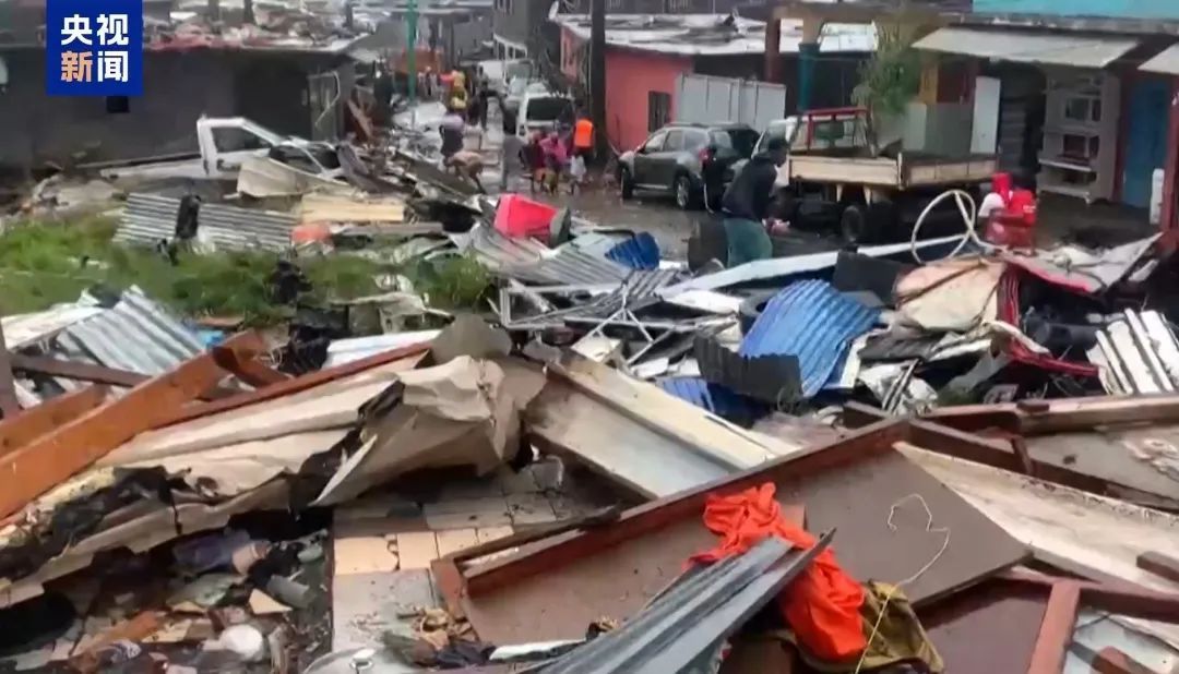 “奇多”袭击马约特岛,或有数千人遇难 “奇多”袭击马约特岛,或有数千人遇难