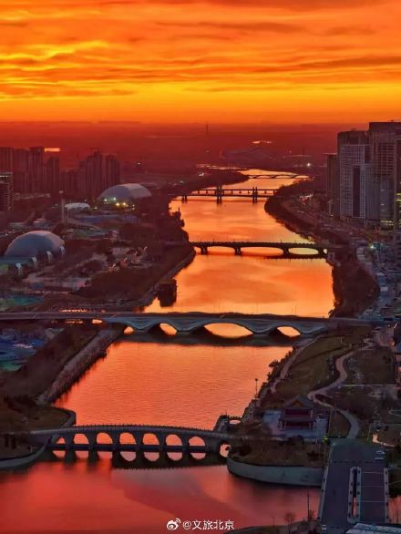 被今早的北京朝霞美到了！您看到了吗?