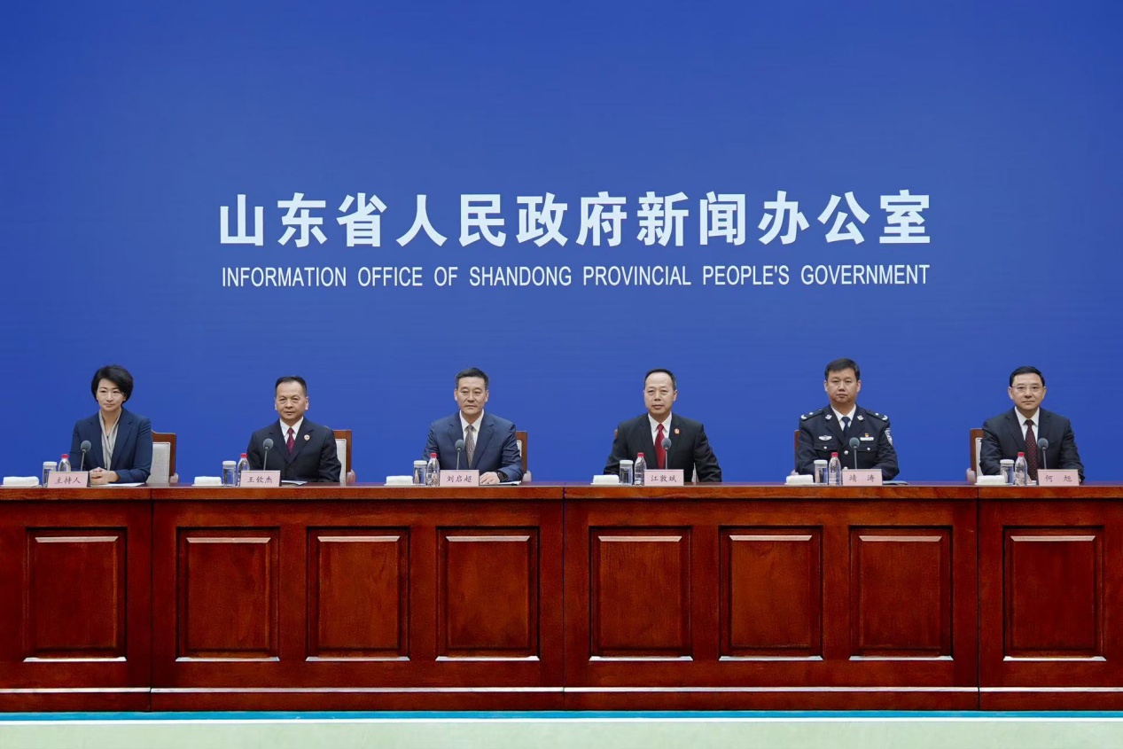 山东:严厉打击电信网络诈骗 贪小便宜当心触犯“帮信罪” 山东:严厉打击电信网络诈骗 贪小便宜当心触犯“帮信罪”