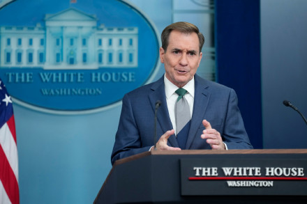 多地出现“神秘无人机”，特朗普与白宫吵起来了