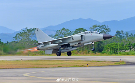 燃！空军航空兵飞训大片