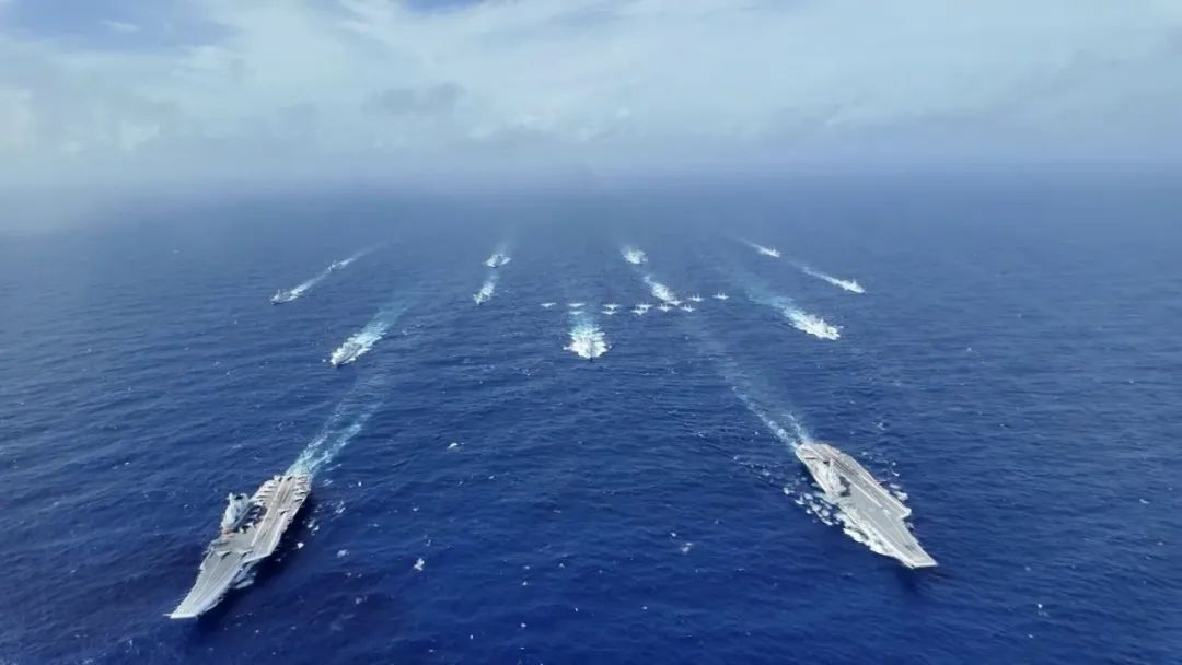 山东舰航母编队,大批新装备入列! 山东舰航母编队,大批新装备入列!