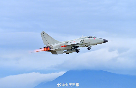 燃！空军航空兵飞训大片