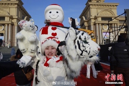 哈尔滨顶流大雪人回归
