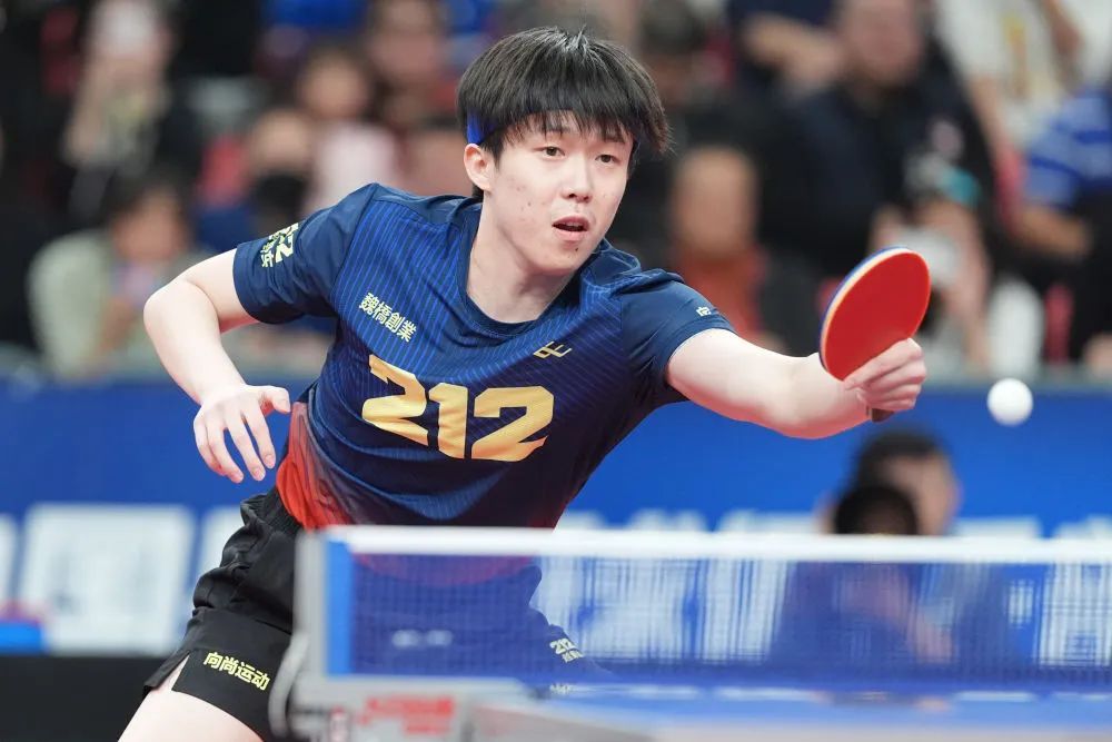 王楚钦谈输给樊振东：在关键分心理博弈等方面，他值得学习