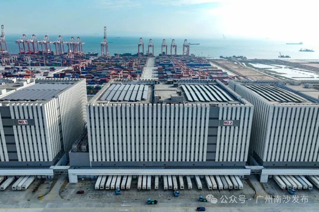 “断崖式”降价！超万吨车厘子到达广州！还会再降……