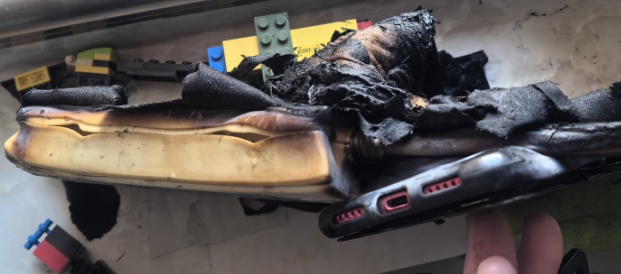 恐怖！母女二人正在睡觉，TA竟“放火”烧家！