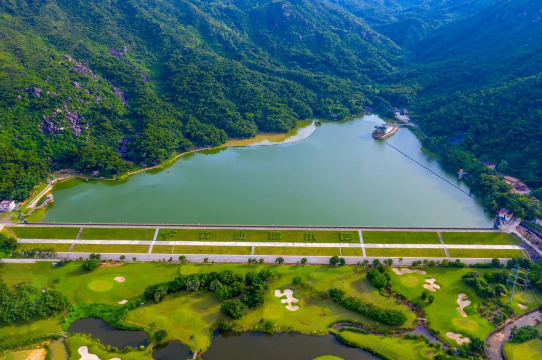 25年，和大人一起倒数澳门回归的孩子长大了