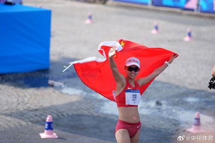 杨家玉获得2024年世界田联竞走巡回赛女子总冠军