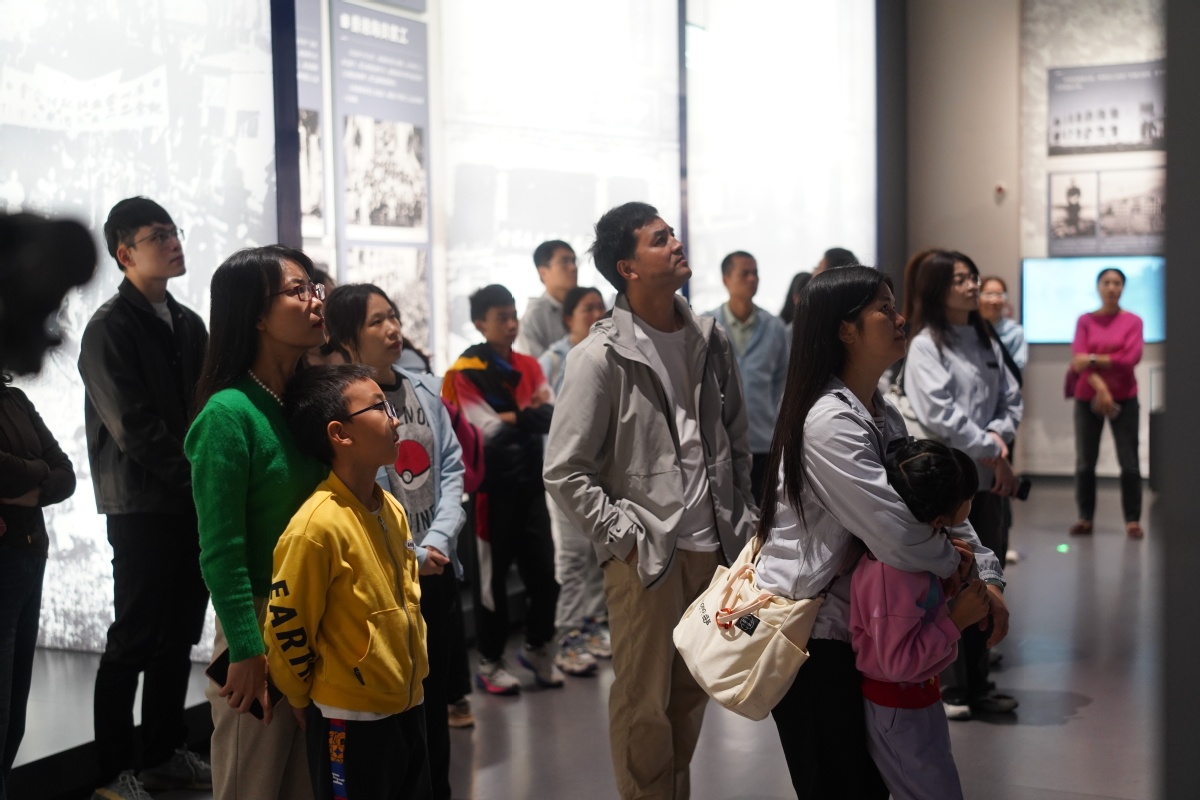 25年，和大人一起倒数澳门回归的孩子长大了