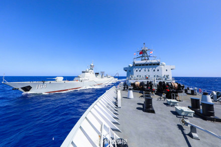 昼夜砺兵！海军舰艇编队综合作战支援训练