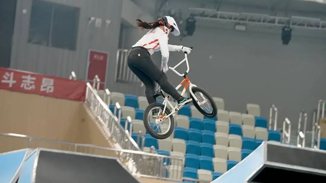 邓雅文:夺冠之后,成长继续 邓雅文:夺冠之后,成长继续