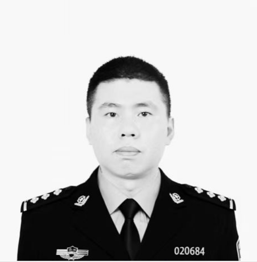 痛心!贵州一民警突发疾病去世,年仅40岁 痛心!贵州一民警突发疾病去世,年仅40岁