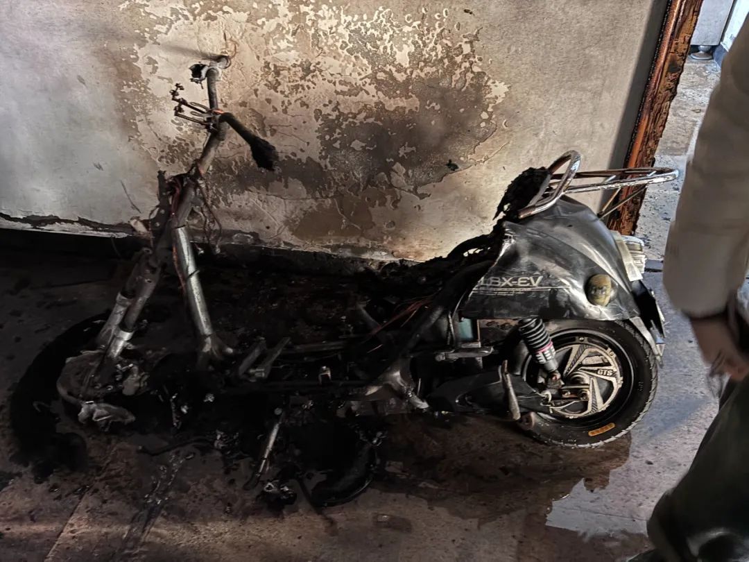 18秒飙到900℃！柳州人赶紧自查：不准入户！