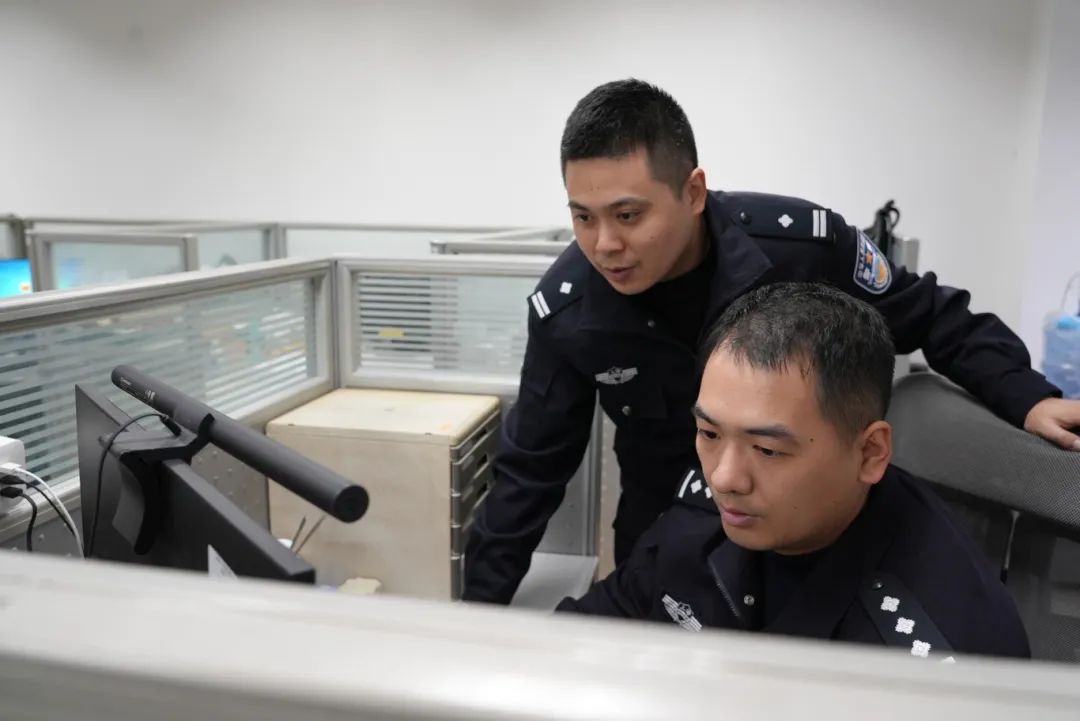 直播间开盲盒中大奖？这是诈骗陷阱！