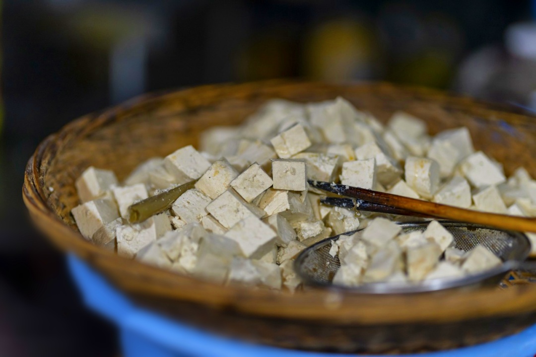 闻着臭，吃着香！浙江这些“越臭越爱”的美食，你敢尝试吗?