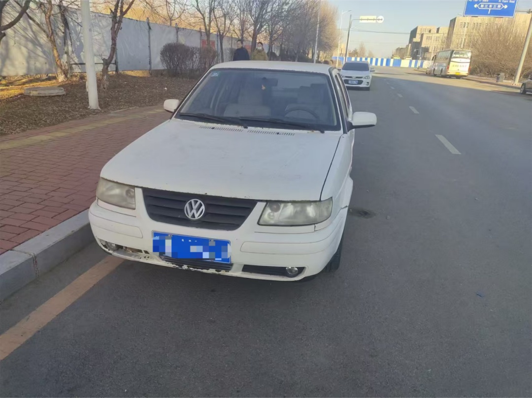 车子一夜之间不翼而飞！监控拍下这一幕……