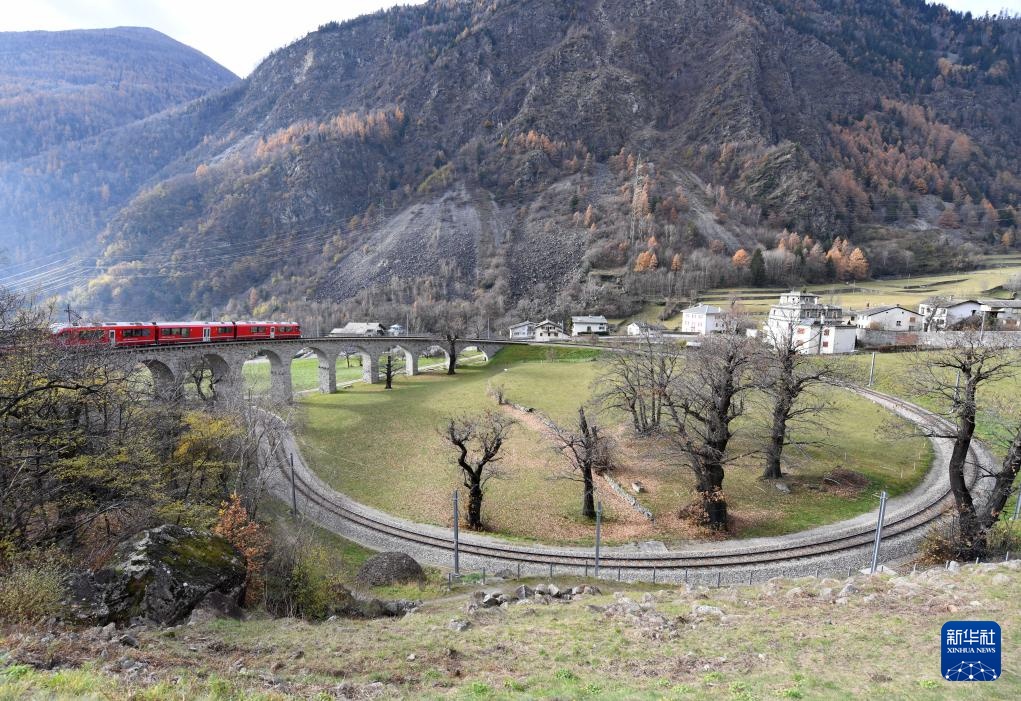 现代与传统的交响——穿越阿尔卑斯的百年铁路 现代与传统的交响——穿越阿尔卑斯的百年铁路