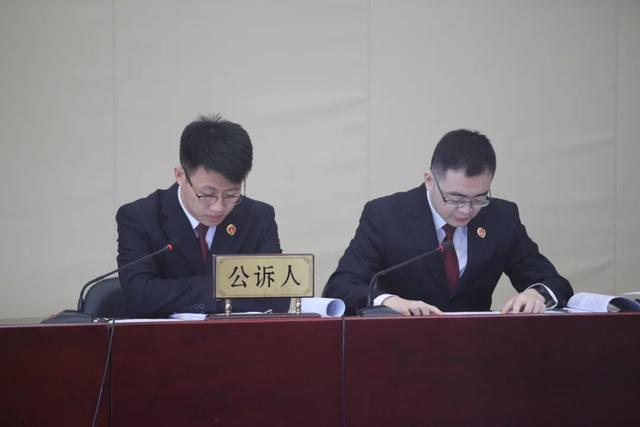 散装鸡蛋假冒品牌鸡蛋，销售金额超百万元，4人团伙受审