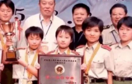 恭喜,她爱情事业双丰收! 恭喜,她爱情事业双丰收!