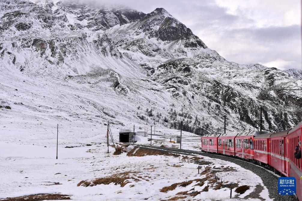 现代与传统的交响——穿越阿尔卑斯的百年铁路 现代与传统的交响——穿越阿尔卑斯的百年铁路