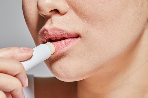 近期上海此类患者增多！有人被反复折磨：从崩溃到摆烂！根本没法见人…