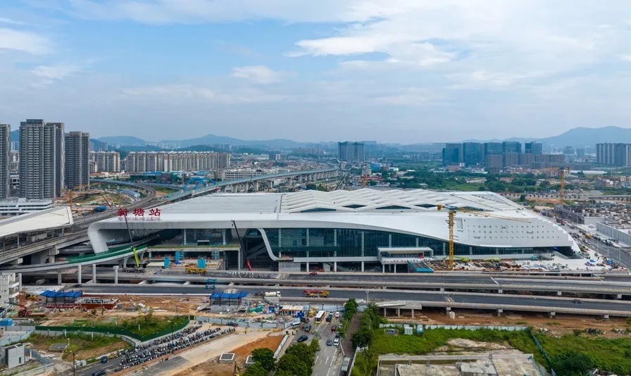 明年1月5日实行新图!广州东站将告别“绿皮车” 明年1月5日实行新图!广州东站将告别“绿皮车”