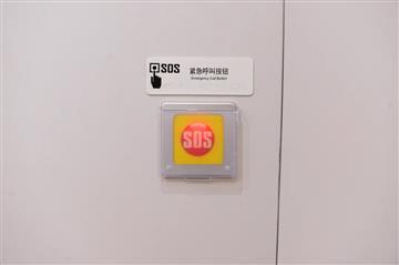 官方回应“高铁夹到乘客拖行” 乘坐高铁这些事情要注意