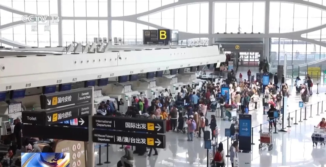 飞机大面积“锁座”！网友：吃相太难看