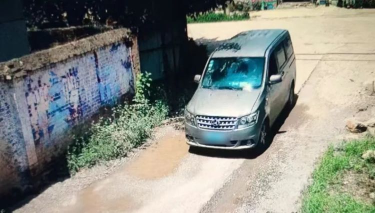 现实版“偷塔”,吴某被跨市追捕 现实版“偷塔”,吴某被跨市追捕