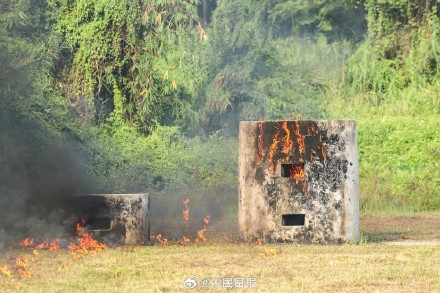 视觉盛“焰”！防化兵技能拉满自带特效