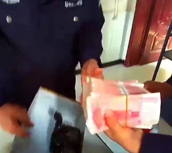 这是啥订单?网约车司机果断报警!有大问题 这是啥订单?网约车司机果断报警!有大问题