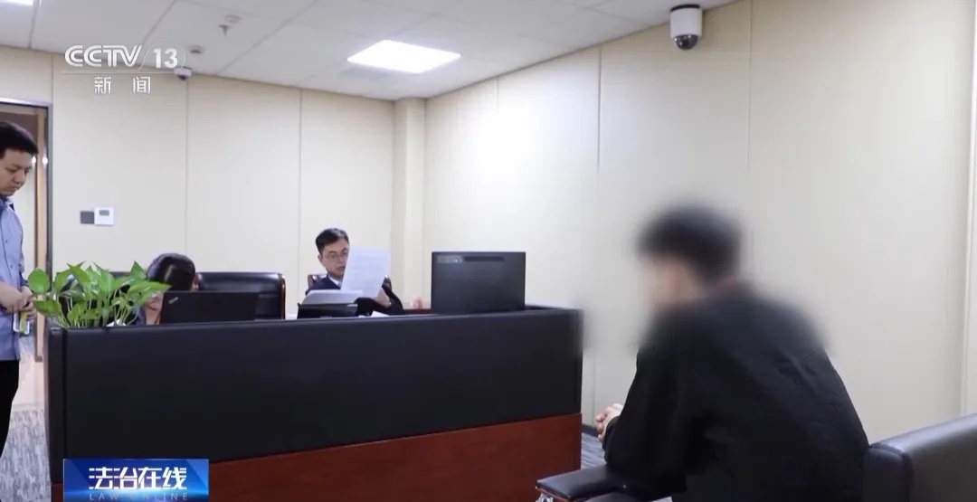 警惕！插排、挂件、充电宝…小物件可能在“偷听”你的生活