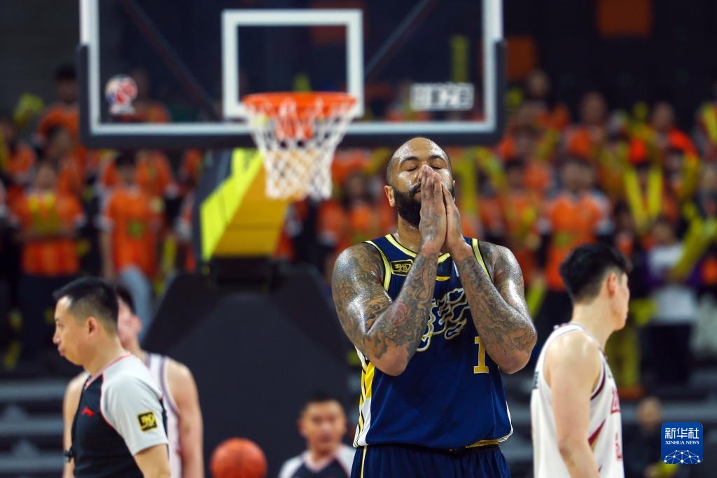 CBA常规赛：广东东阳光不敌浙江稠州金租