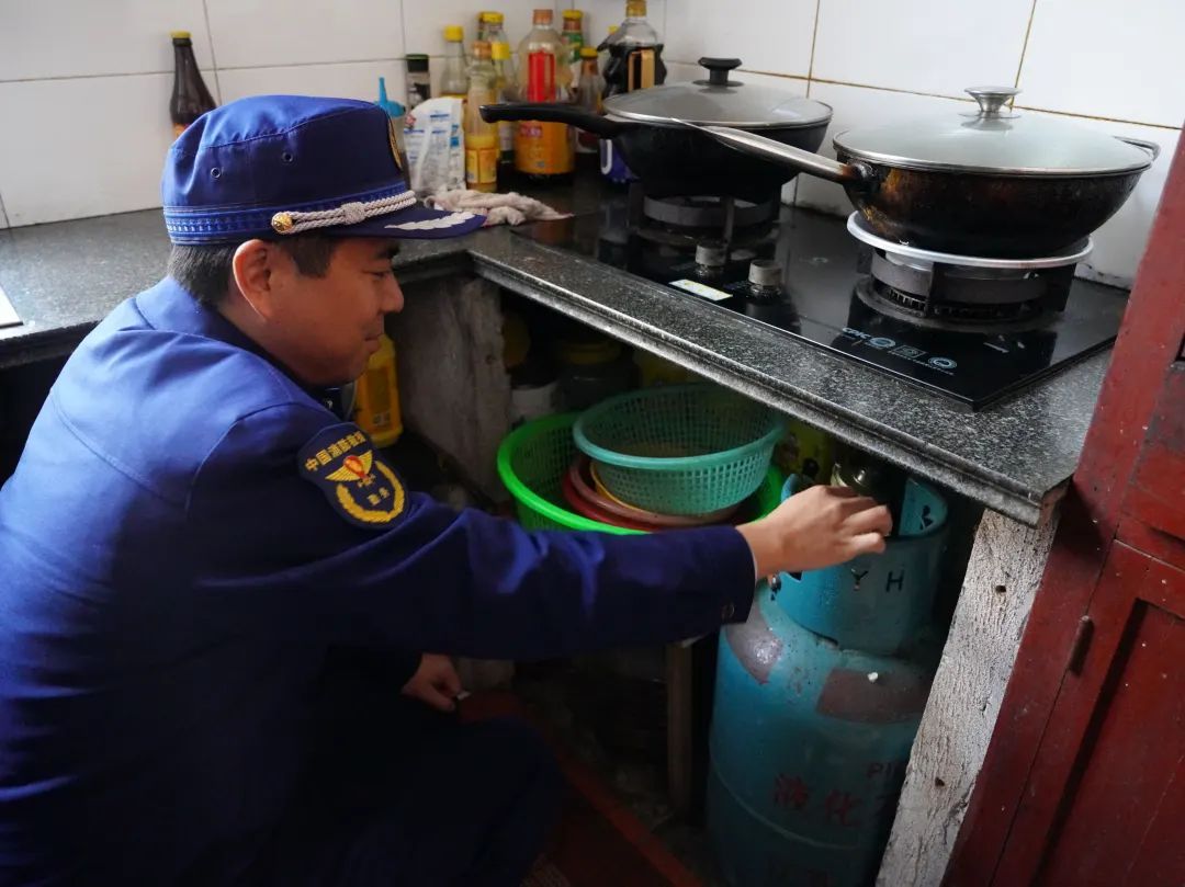 @上海市民,冬春火灾防范指南请备好! @上海市民,冬春火灾防范指南请备好!