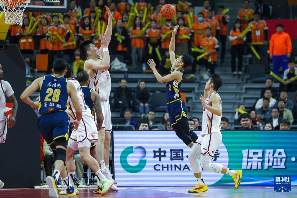 CBA常规赛：广东东阳光不敌浙江稠州金租
