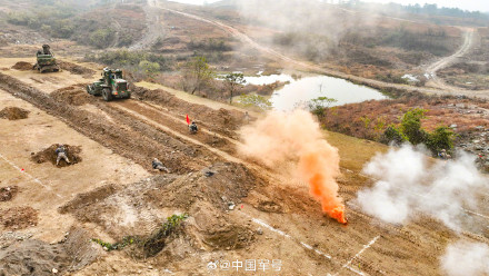 硝烟弥漫！子弟兵实弹演练火力全开