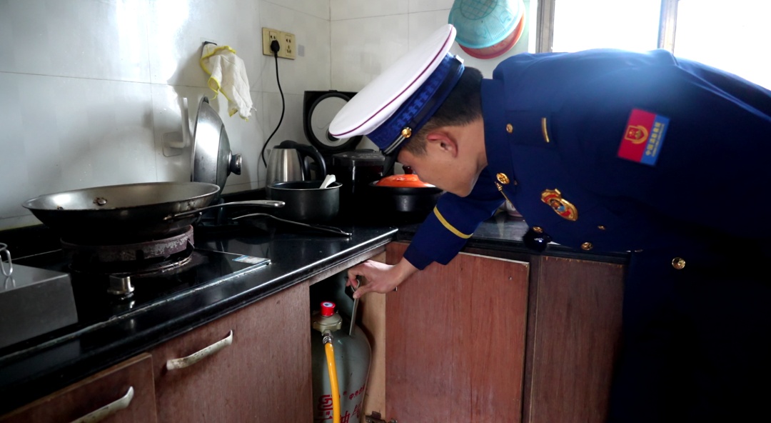 @上海市民,冬春火灾防范指南请备好! @上海市民,冬春火灾防范指南请备好!