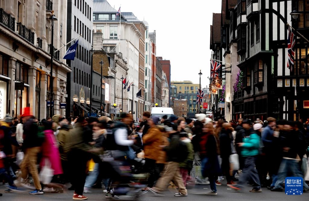 “节礼日”购物潮