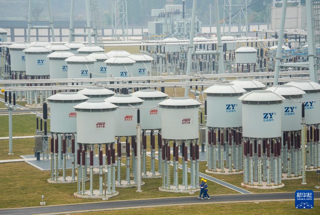 川渝1000千伏特高压交流工程投运