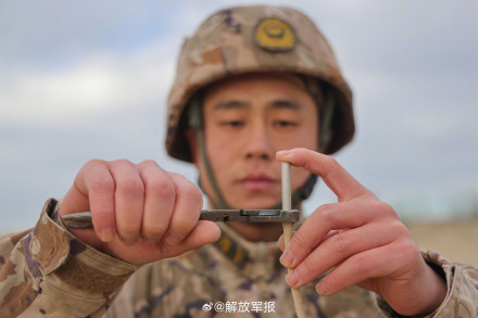 直击现场！武警工兵分队实爆训练