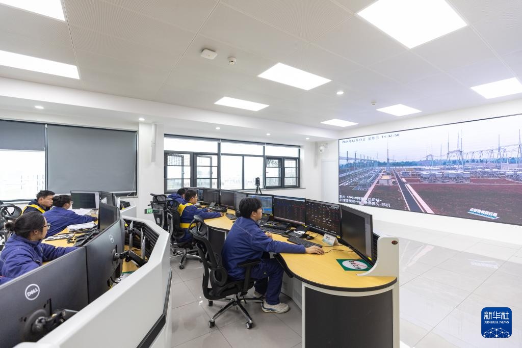 川渝1000千伏特高压交流工程投运