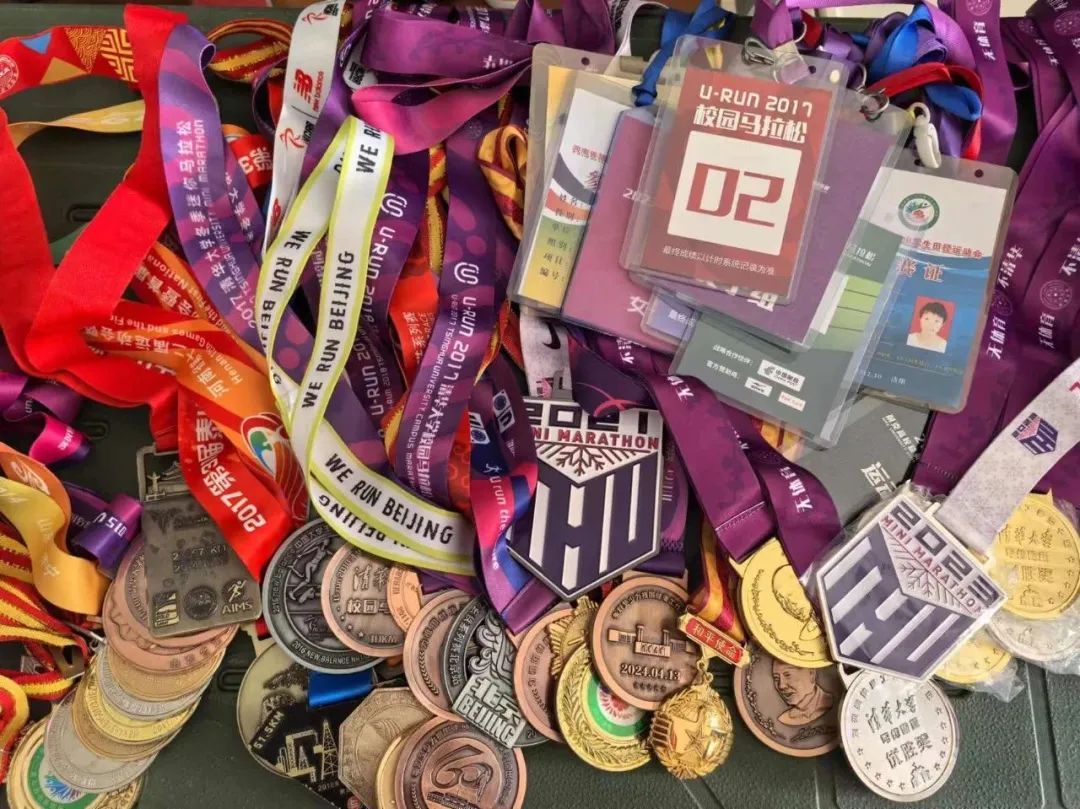 清华硕士郭婧,中尉! 清华硕士郭婧,中尉!