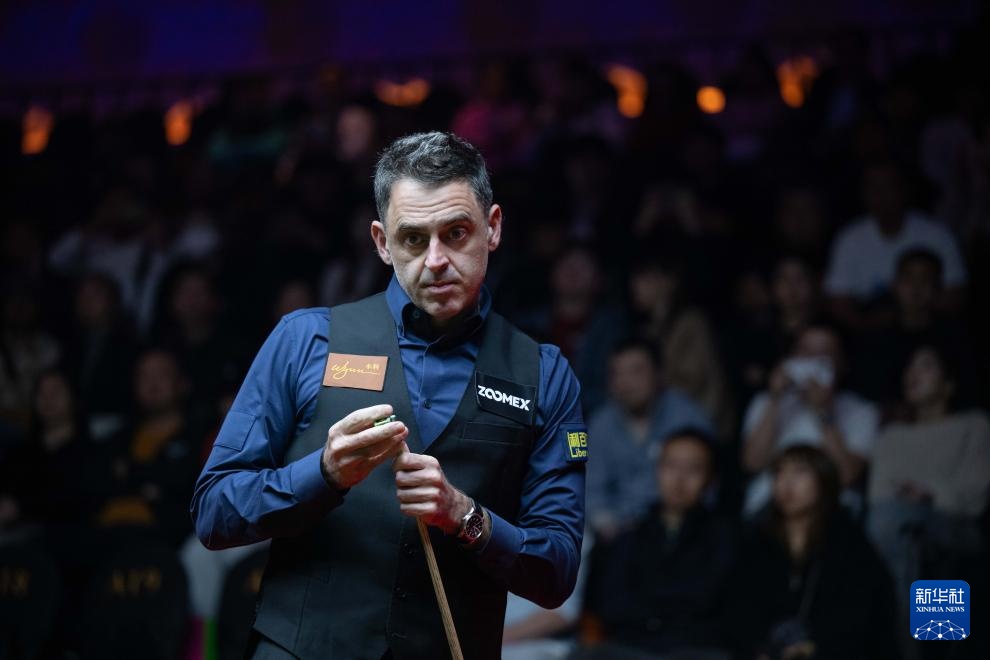 斯诺克澳门大师邀请赛：傅家俊不敌奥沙利文