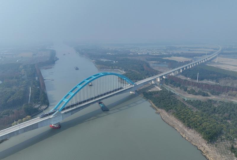 沪苏湖高铁开通!一次性贯通江浙沪 谁能从中受益 沪苏湖高铁开通!一次性贯通江浙沪 谁能从中受益